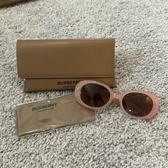 Kids Burberry Sunglasses BRAND NEW - NEVER WORN